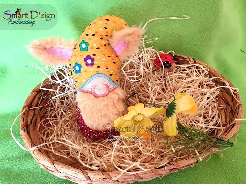 ITH FREE-STANDIG EASTER / SPRING GNOME