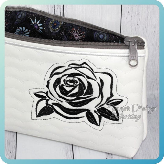 BLACK ROSE - ITH QUILT ZIPPER BAG