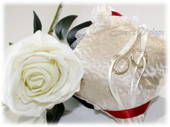 ITH WEDDING RING PILLOW