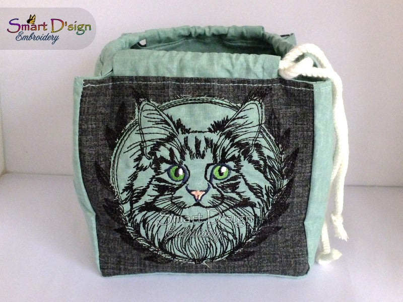 MAINE COON CAT DOODLE APPLIQUE