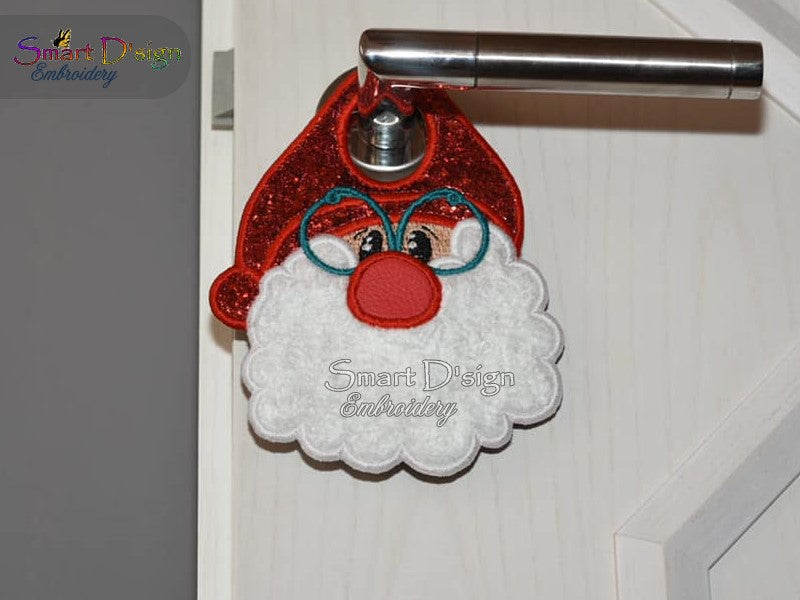 ITH SANTA Towel Hanger